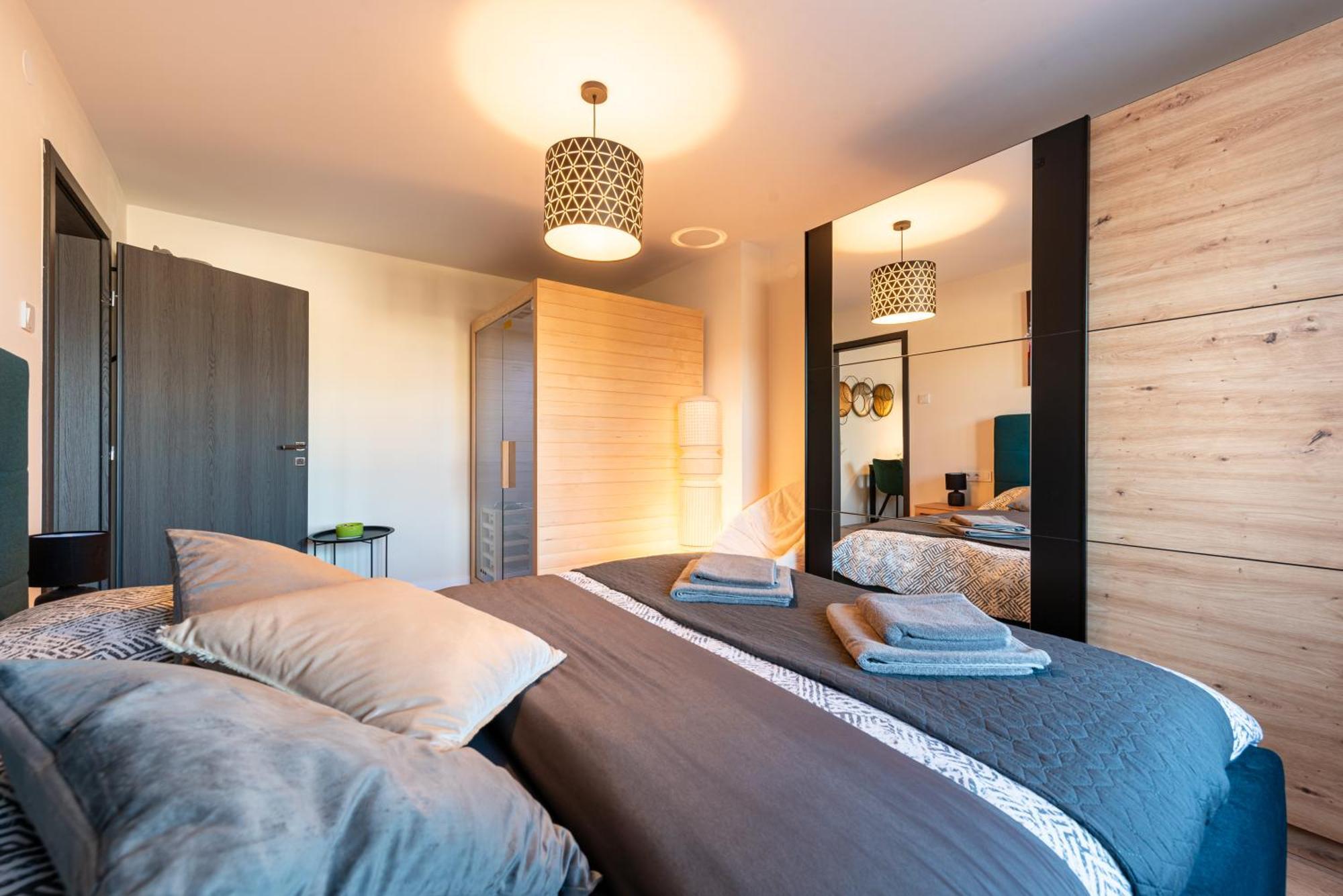 Dior - Sauna, Self Check In Apartman *